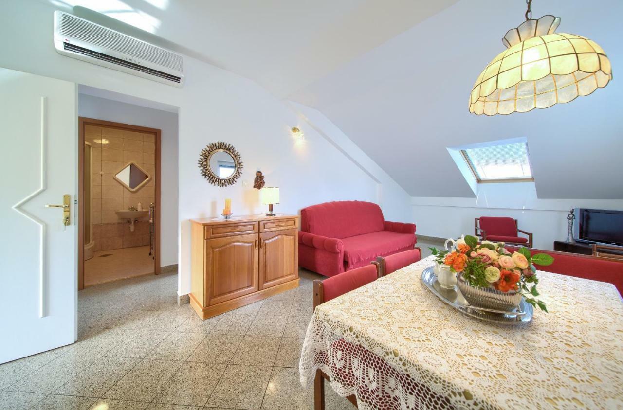 Apartment Punat Luaran gambar