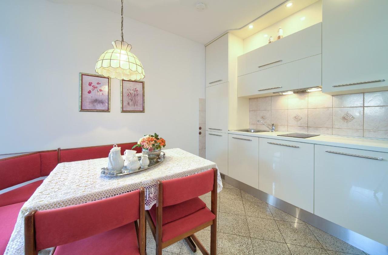 Apartment Punat Luaran gambar